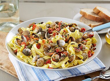 Hjerteskjell med pasta og tomater