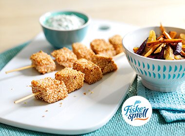 Grillspyd med laks, rotgrønnsaker og tzatziki