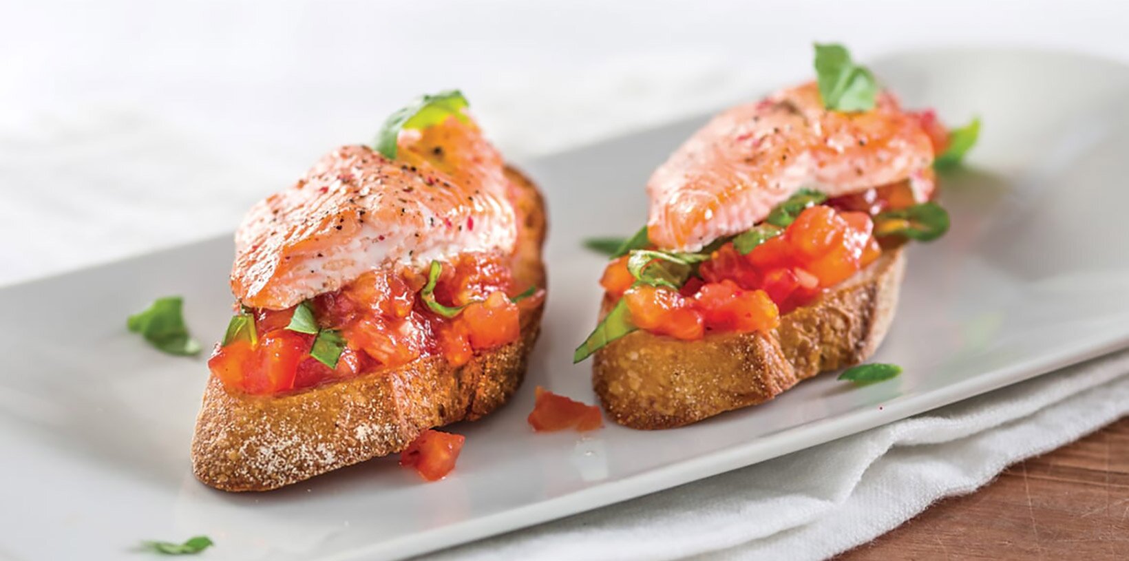 Bruschetta med pepperbakt ishavsrøye