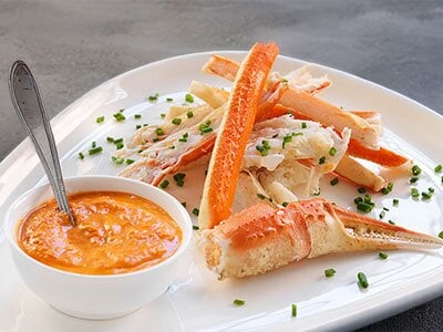 Snøkrabbe naturell med tomatsalsa