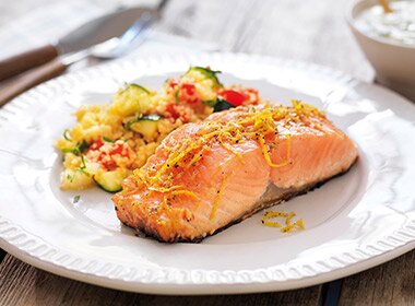 Sitrongrillet laks med couscous