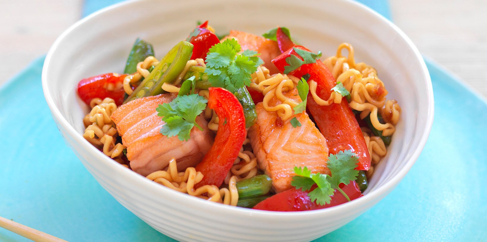 Sweet chili wok med laks