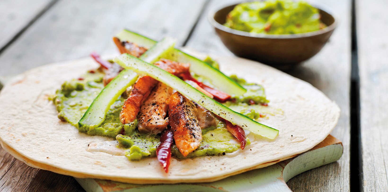 Wrap med grillet laks