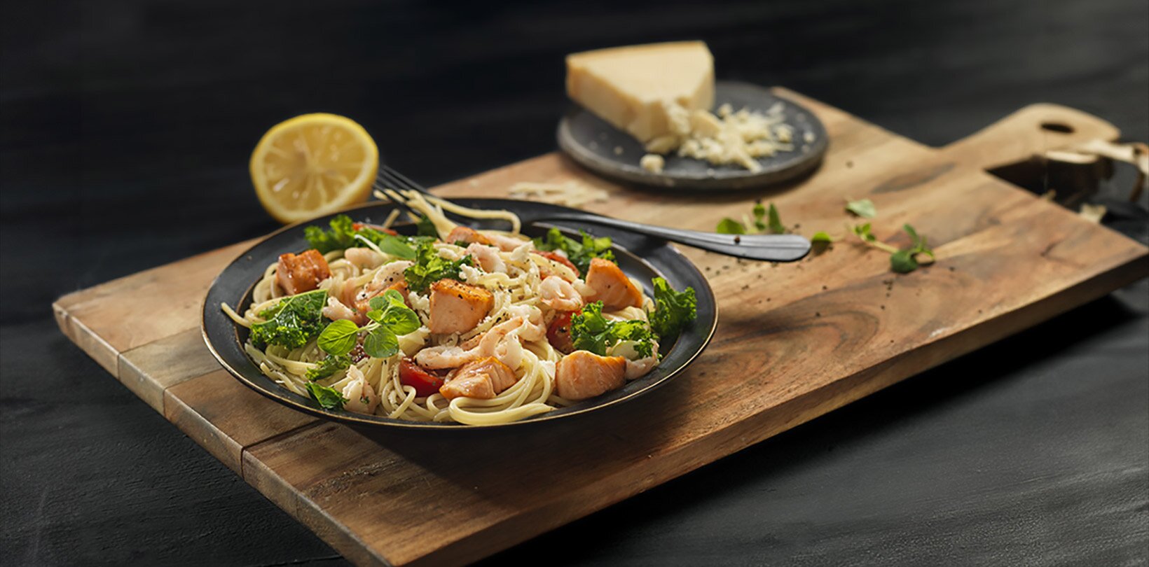 Spaghetti med reker eller laks