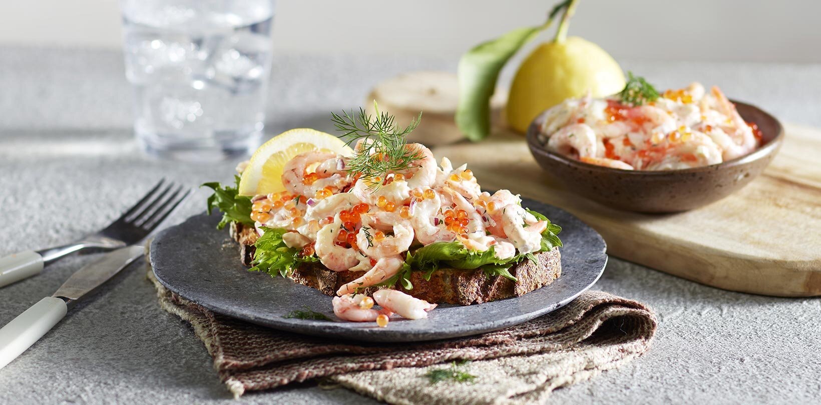 Skagenrøre på toast