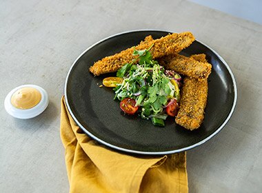 Fritert sild med thaisalat