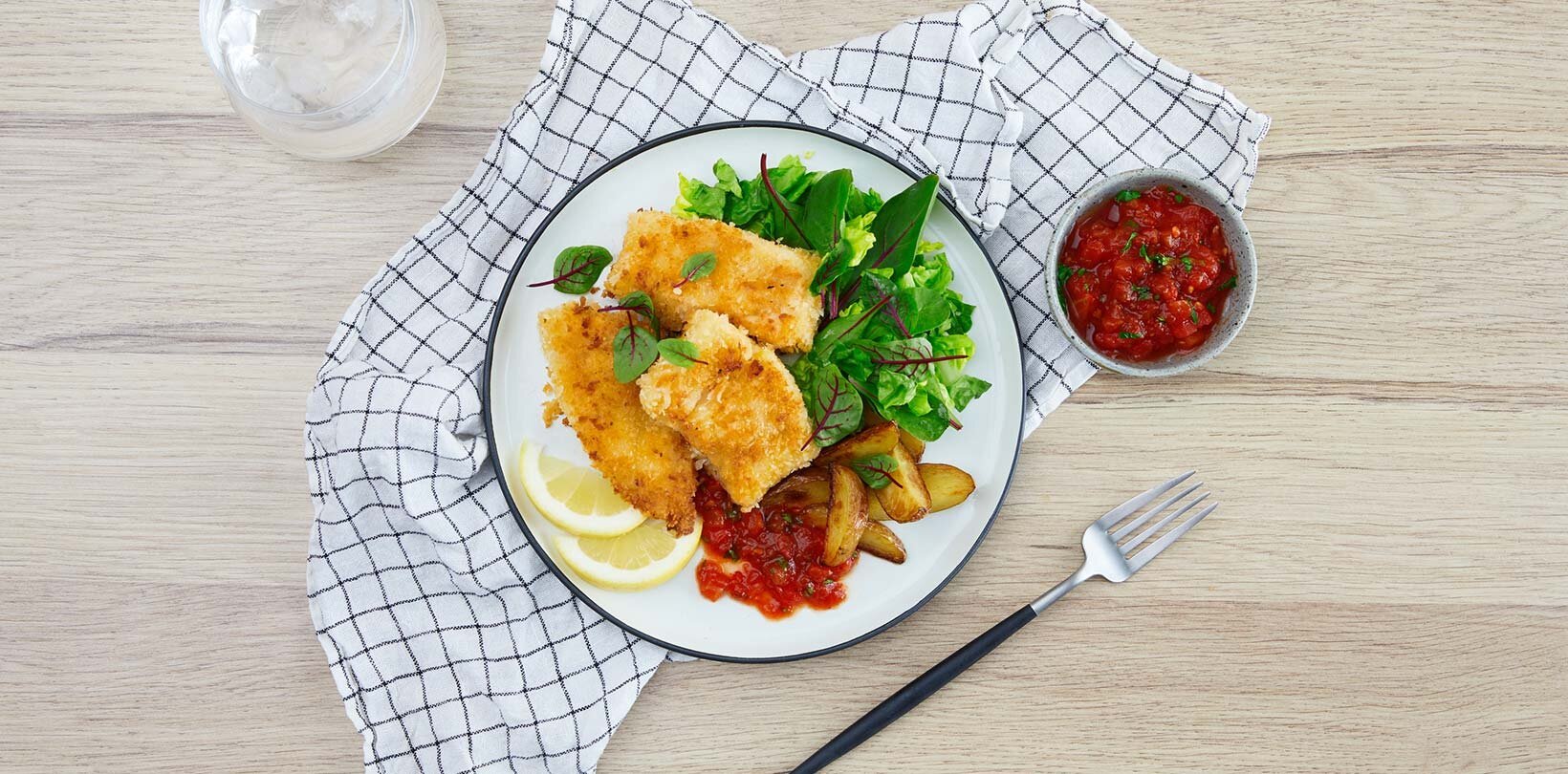 Panert torsk med ovnsstekte poteter