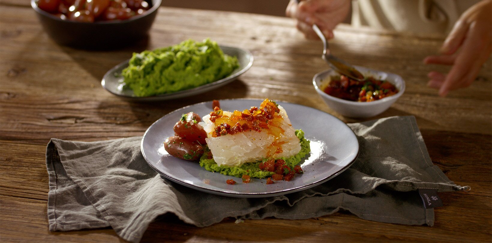 Lutefisk med chorizosmør og aprikos